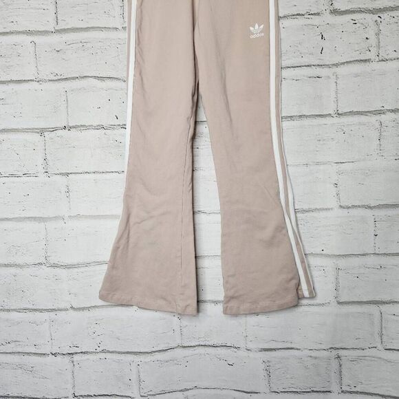 Adidas Beige Pull On Adicolor Classics 3-Stripes 7/8 Flare Leggings Size Small - Picture 4 of 10